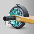 Apollo Funsport PL - Pegi do hulajnogi wyczynowej Apollo 13,5 x 2 cm, profesjonalne stalowe bolce antypoślizgowe -